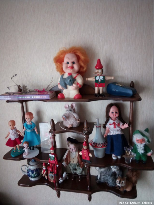 Третья полочка — Интересные игрушки и фигурки (разное): редкие (фото 9)