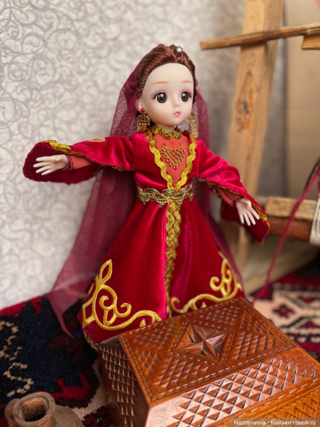 Куклы в национальных костюмах (фото 9)