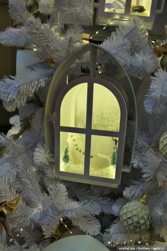 Тысяча и одна елка! ГУМ-2021