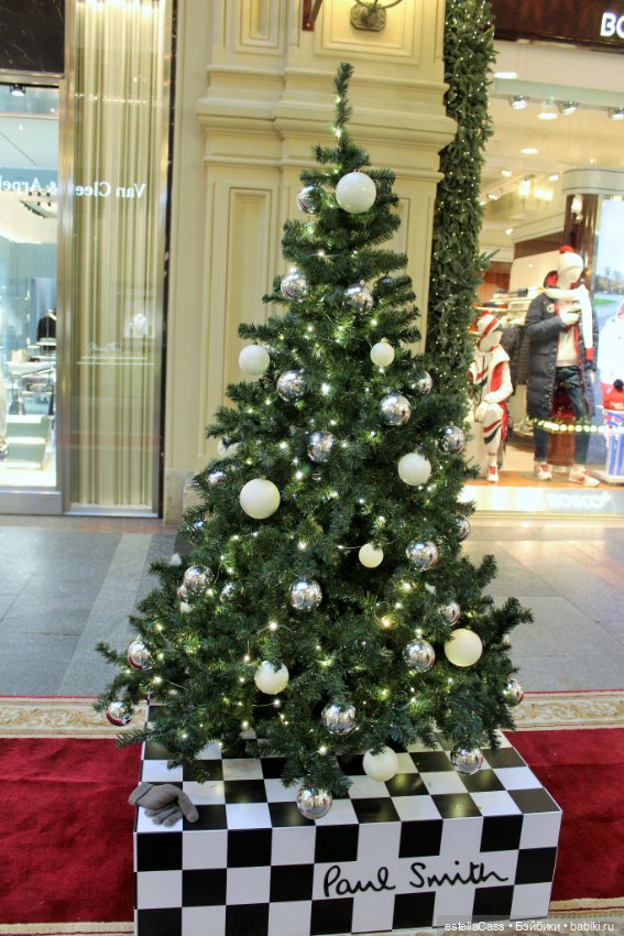 Тысяча и одна елка! ГУМ-2021