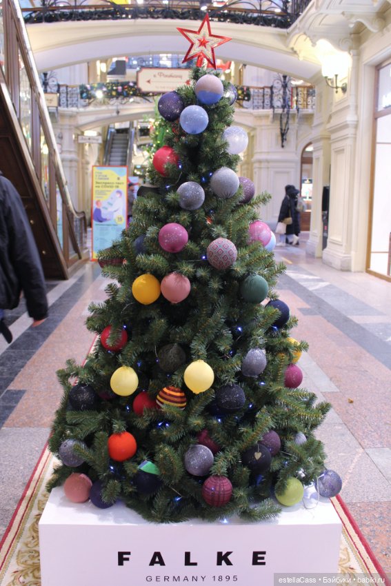 Тысяча и одна елка! ГУМ-2021