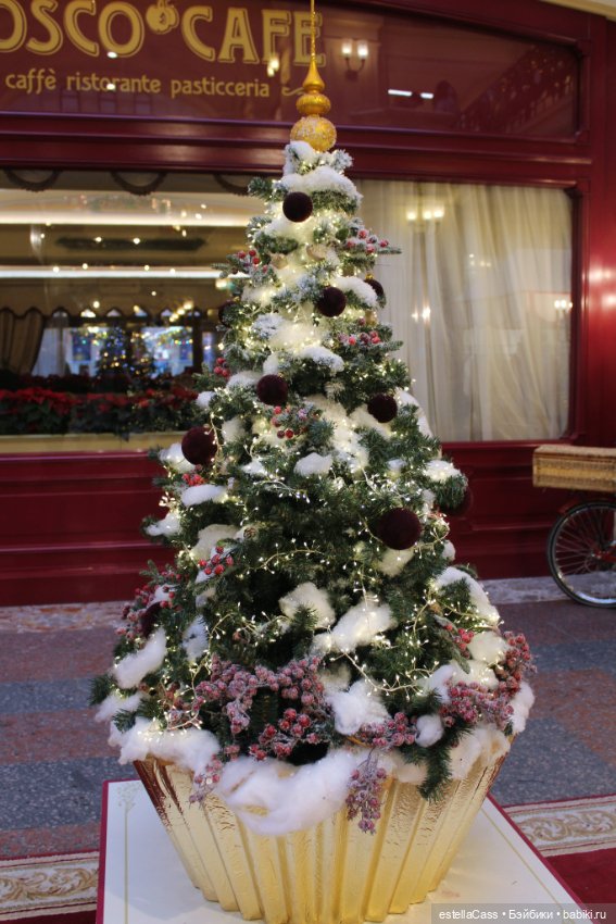 Тысяча и одна елка! ГУМ-2021 (фото 4)