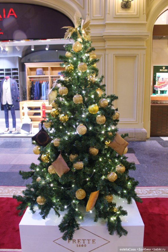 Тысяча и одна елка! ГУМ-2021