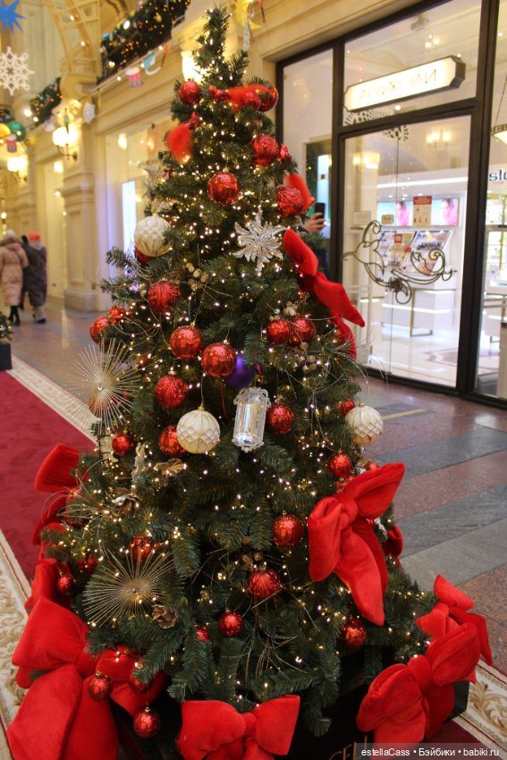 Тысяча и одна елка! ГУМ-2021