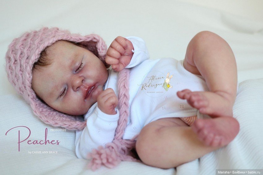 Peaches скульптора Cassie Brace, автор прототипа Alicia Rodriguez (фото 9)