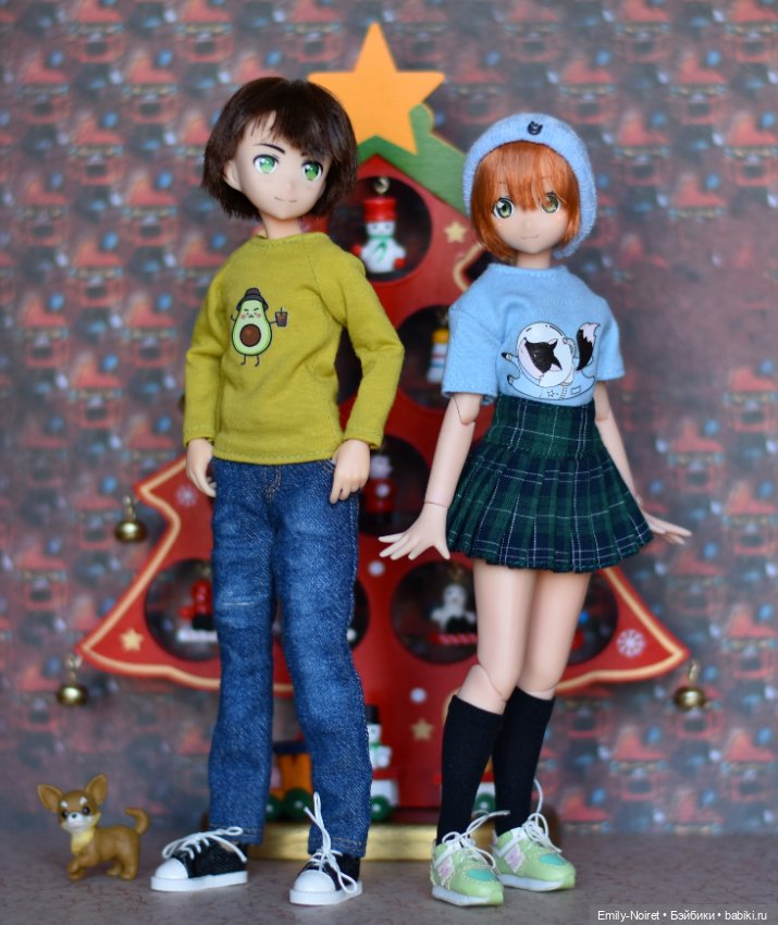 Аки и Рин нарядили ёлочку (фото 5)