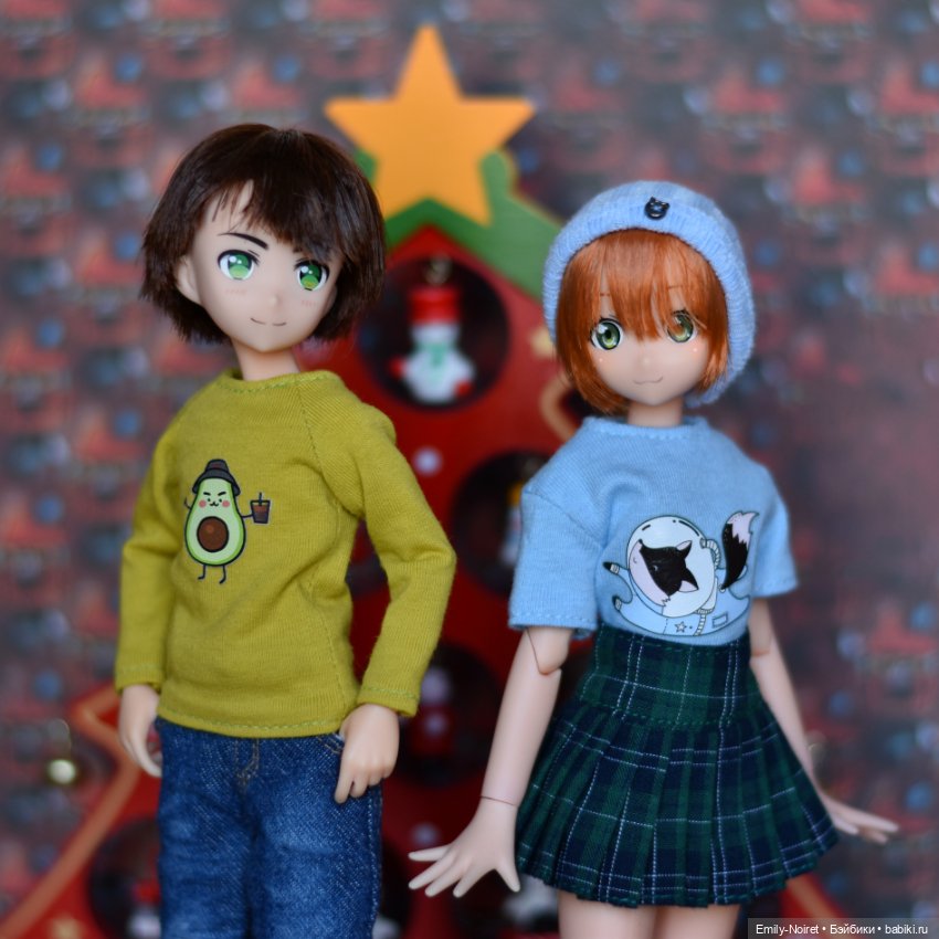 Аки и Рин нарядили ёлочку (фото 4)