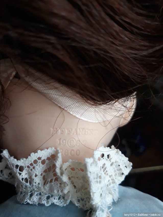 Обидеть куклу может каждый и даже ноги оторвать (фото 6)