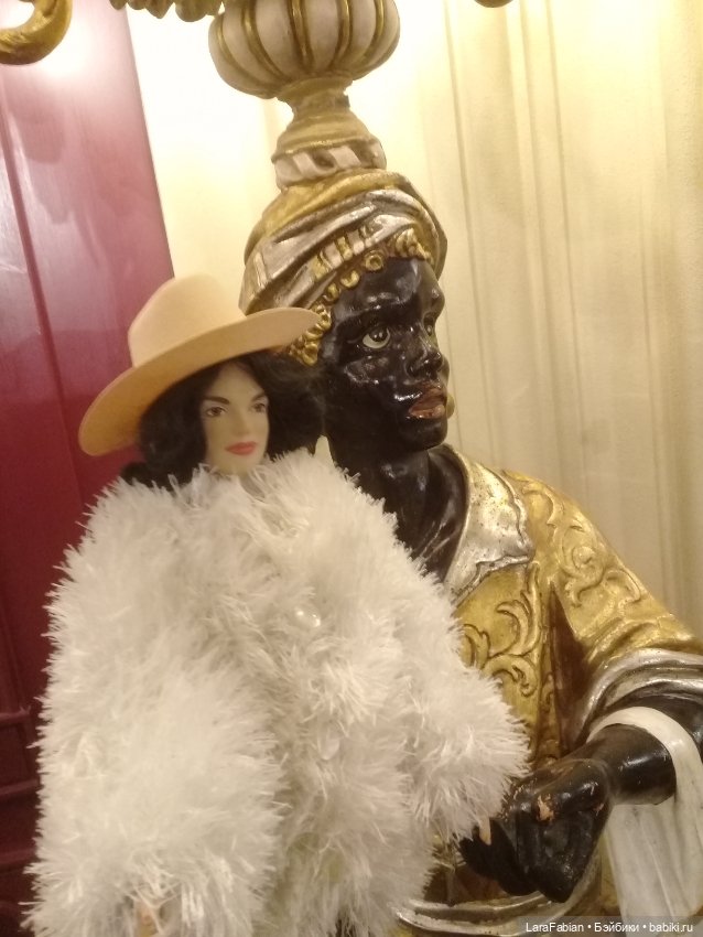 Жаклин на параде ёлок — Портретные куклы знаменитостей: звезды кино (фото 6)