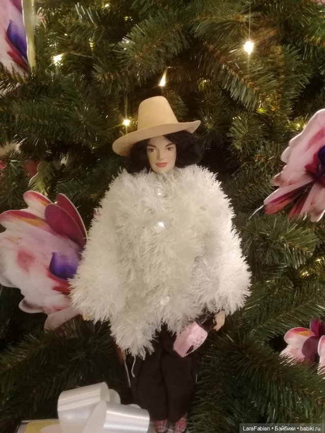 Жаклин на параде ёлок — Портретные куклы знаменитостей: звезды кино