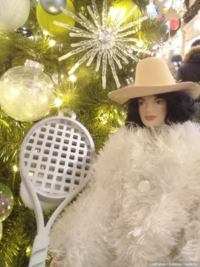 Жаклин на параде ёлок — Портретные куклы знаменитостей: звезды кино (фото 7)