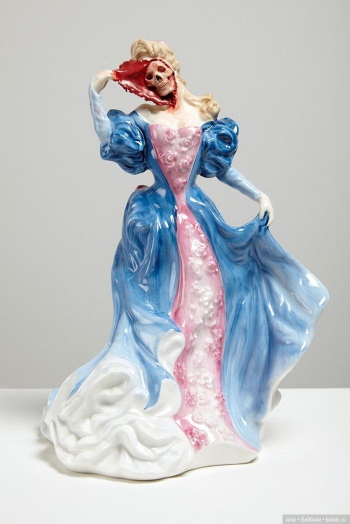 Викторианские фарфоровые девушки без головы от Jessica Harrison (фото 2)