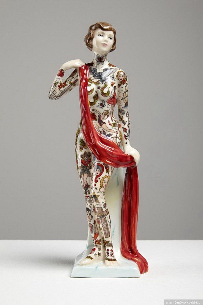 Викторианские фарфоровые девушки без головы от Jessica Harrison (фото 6)