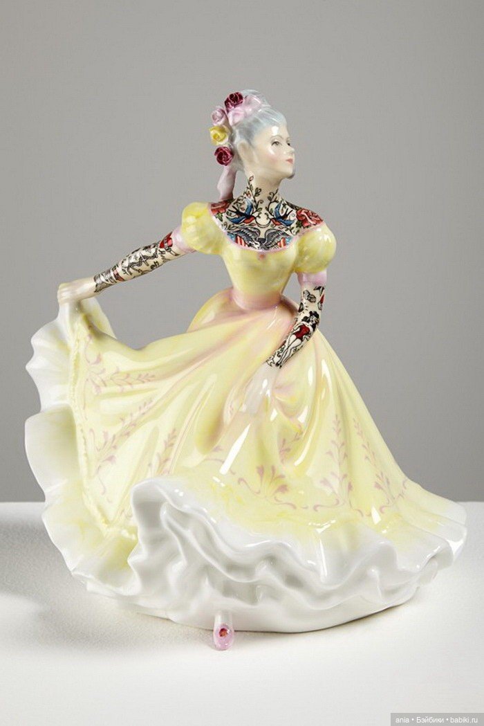 Викторианские фарфоровые девушки без головы от Jessica Harrison (фото 7)