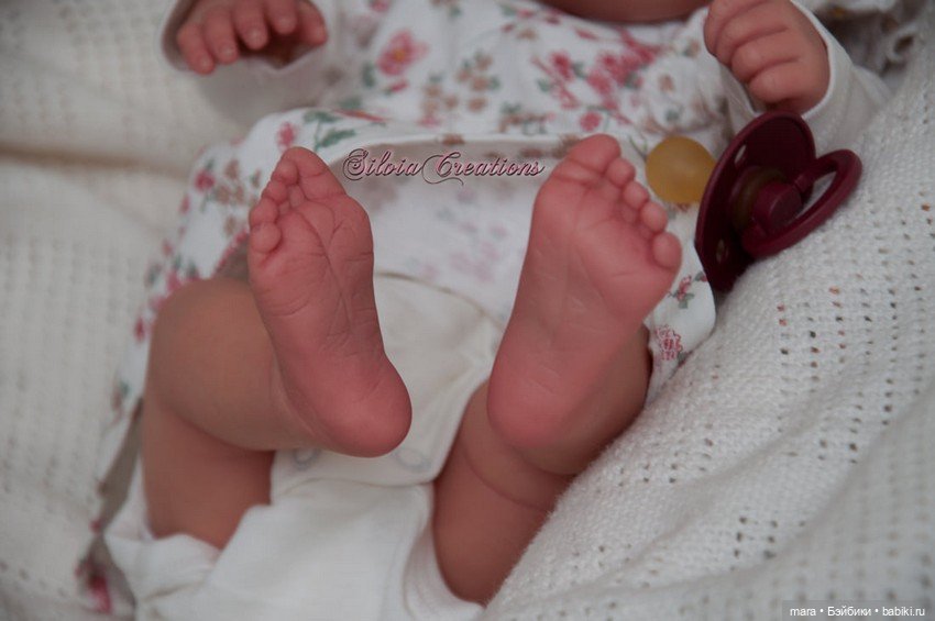 Dalal скульптора Ghadir AL Shirazi, автор прототипа Silvia Ezquerra (фото 6)