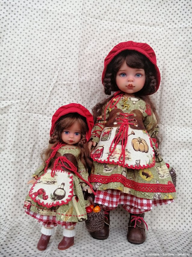 Скоро, скоро Новый год!... Красная шапочка +еще одна Красная шапочка