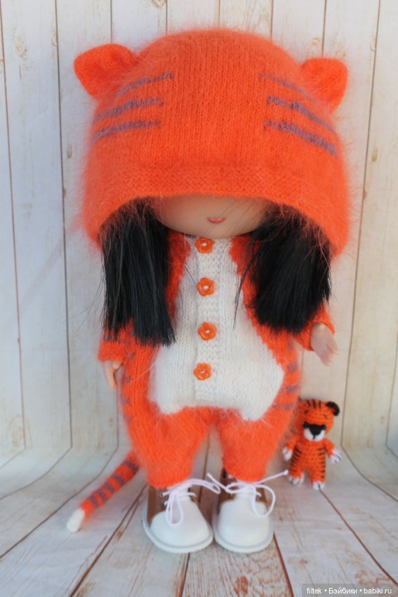 Символ года для любимых кукол