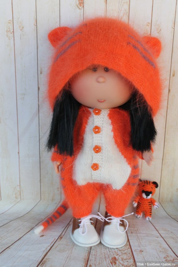 Символ года для любимых кукол