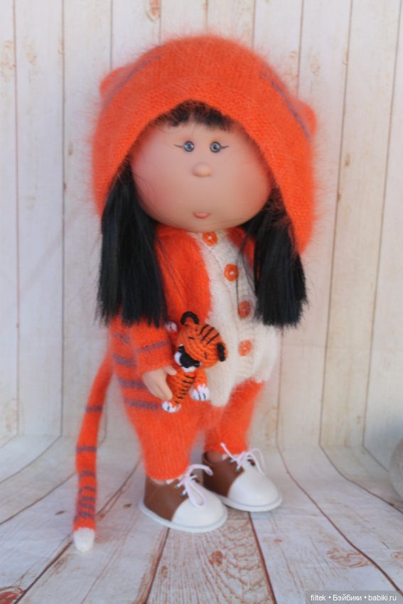 Символ года для любимых кукол