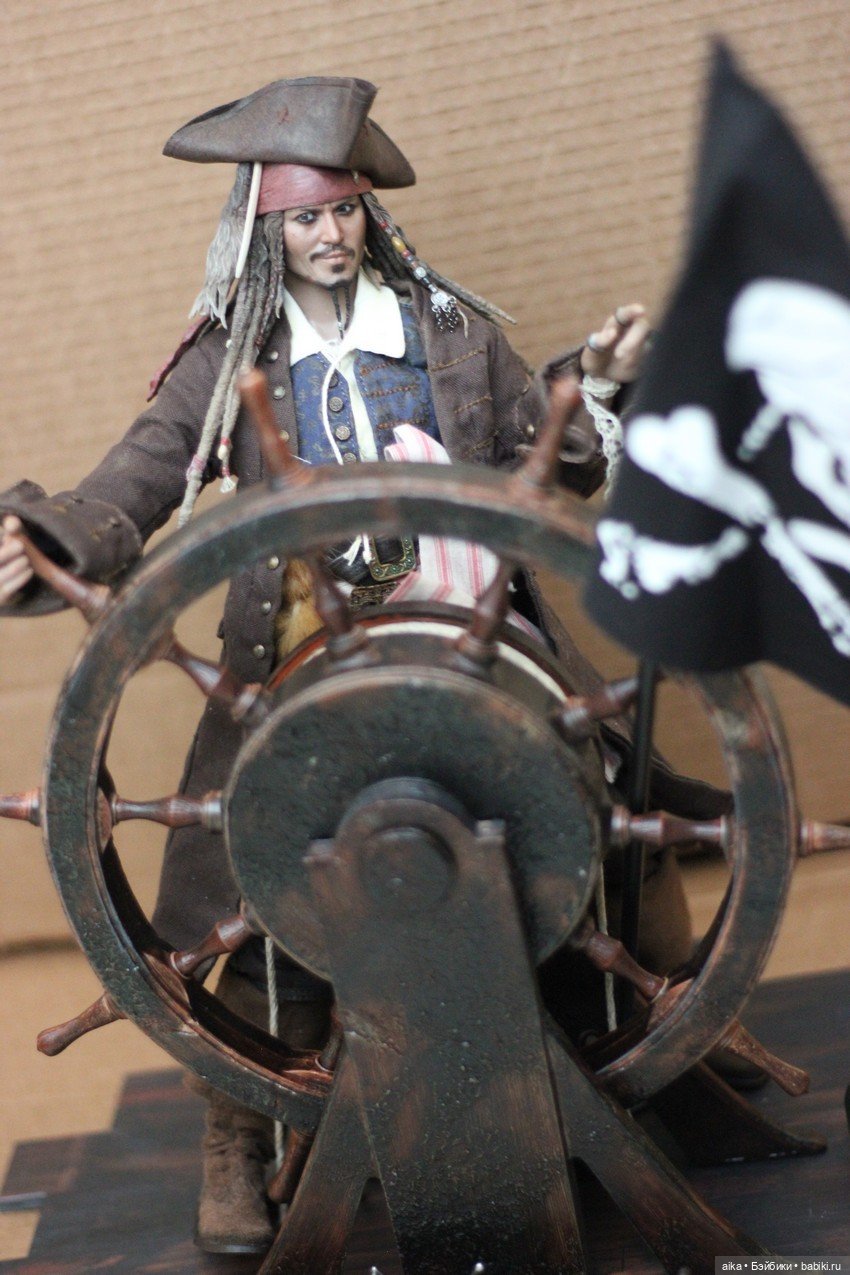 Фигурка Джека Воробья от Hot Toys (фото 2)