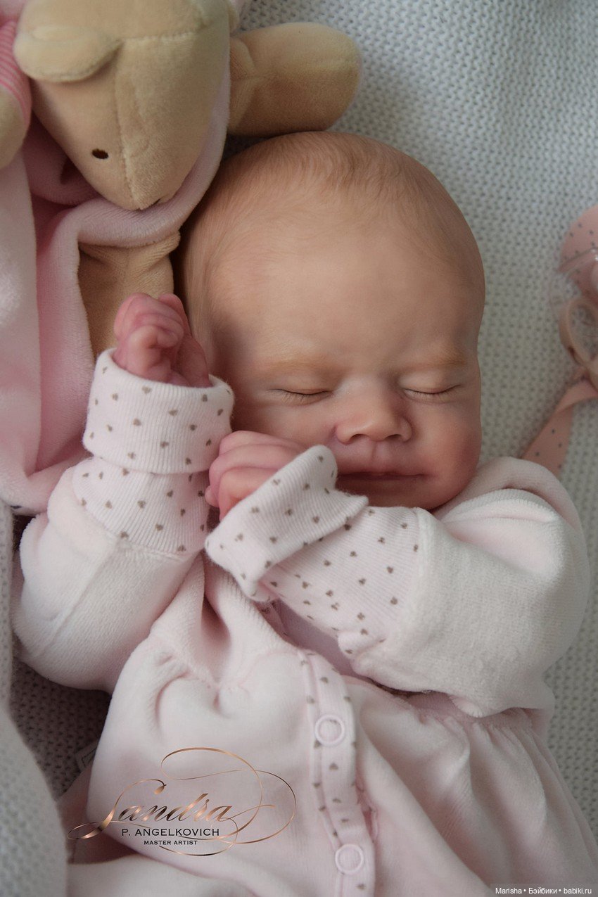 Renee скульптора Melanie Gabhardt, автор прототипа Sandra Picaro Angelkovich