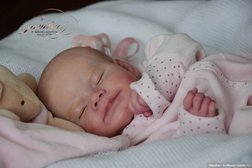 Renee скульптора Melanie Gabhardt, автор прототипа Sandra Picaro Angelkovich