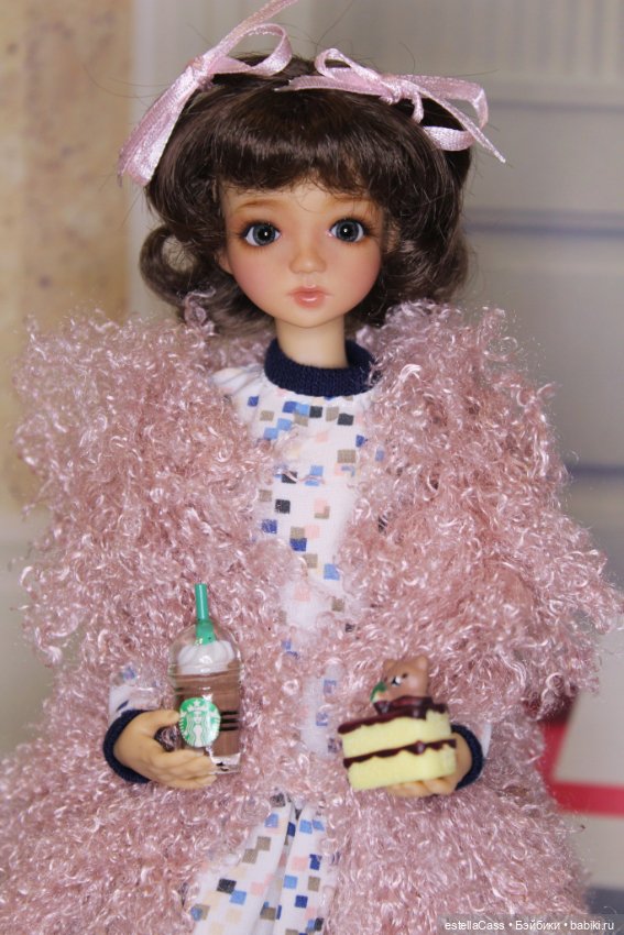 Мия поздравляет хозяйку — Куклы Milim Studio (Милим): российские БЖД