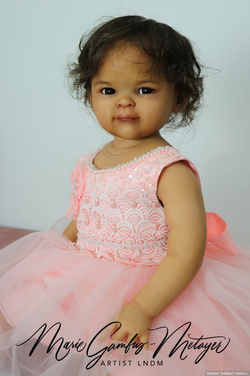 Asha скульптора Ping Lau, автор прототипа Marie Metayer