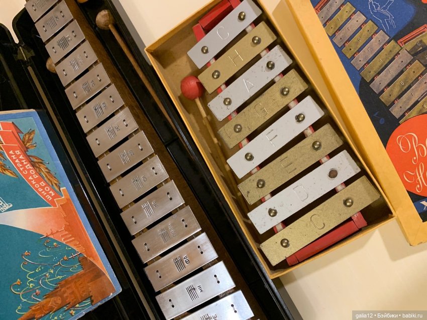 Советский металлофон с хрустальным звоном. Ранний