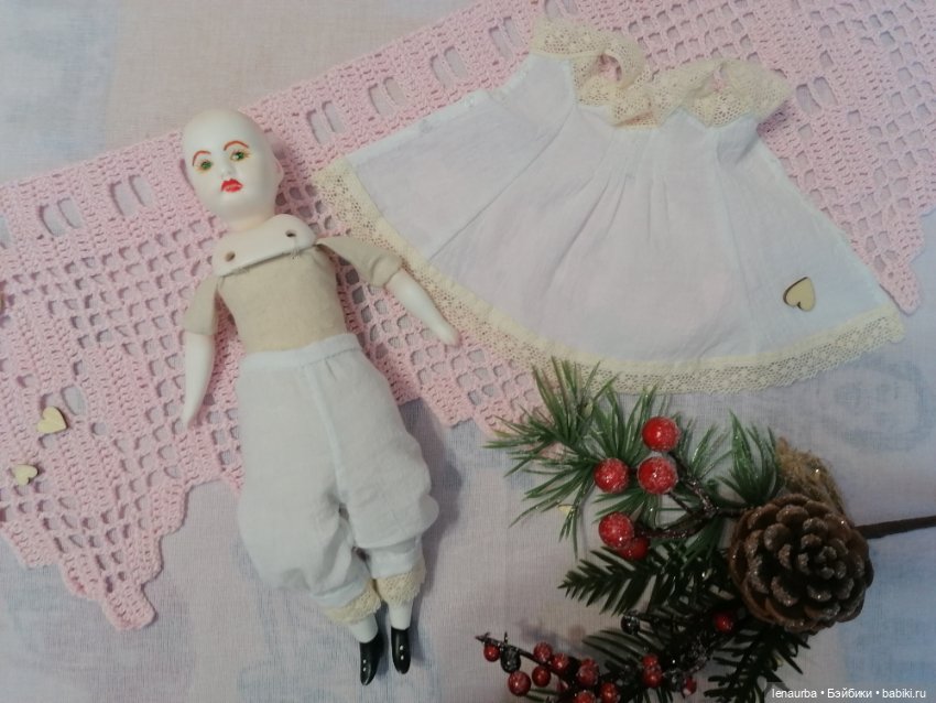 Реплика антикварных кукол