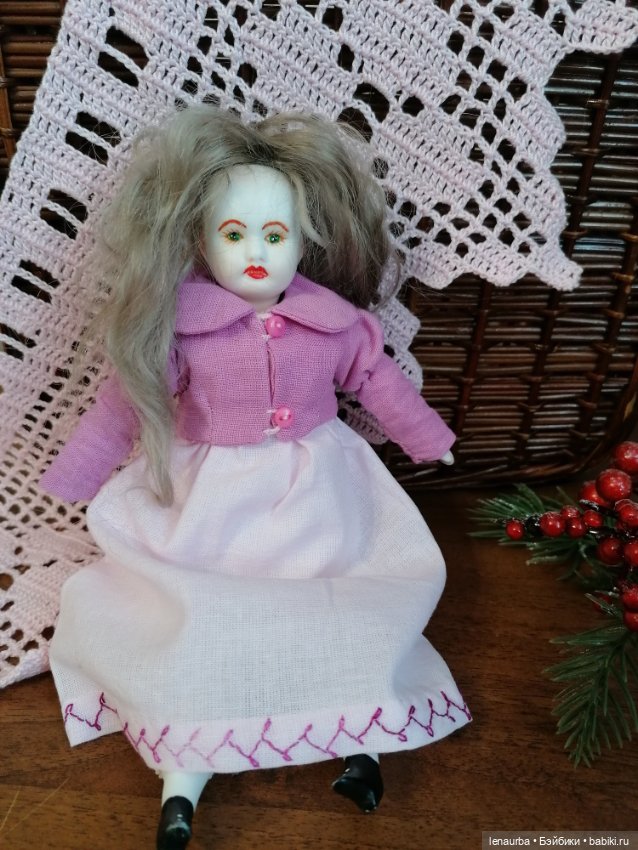 Реплика антикварных кукол