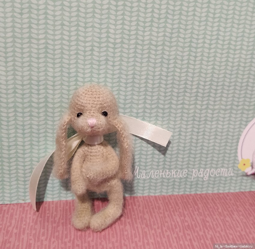 Ладошечный зайка — Вязаные игрушки и амигуруми: крючком (фото 5)