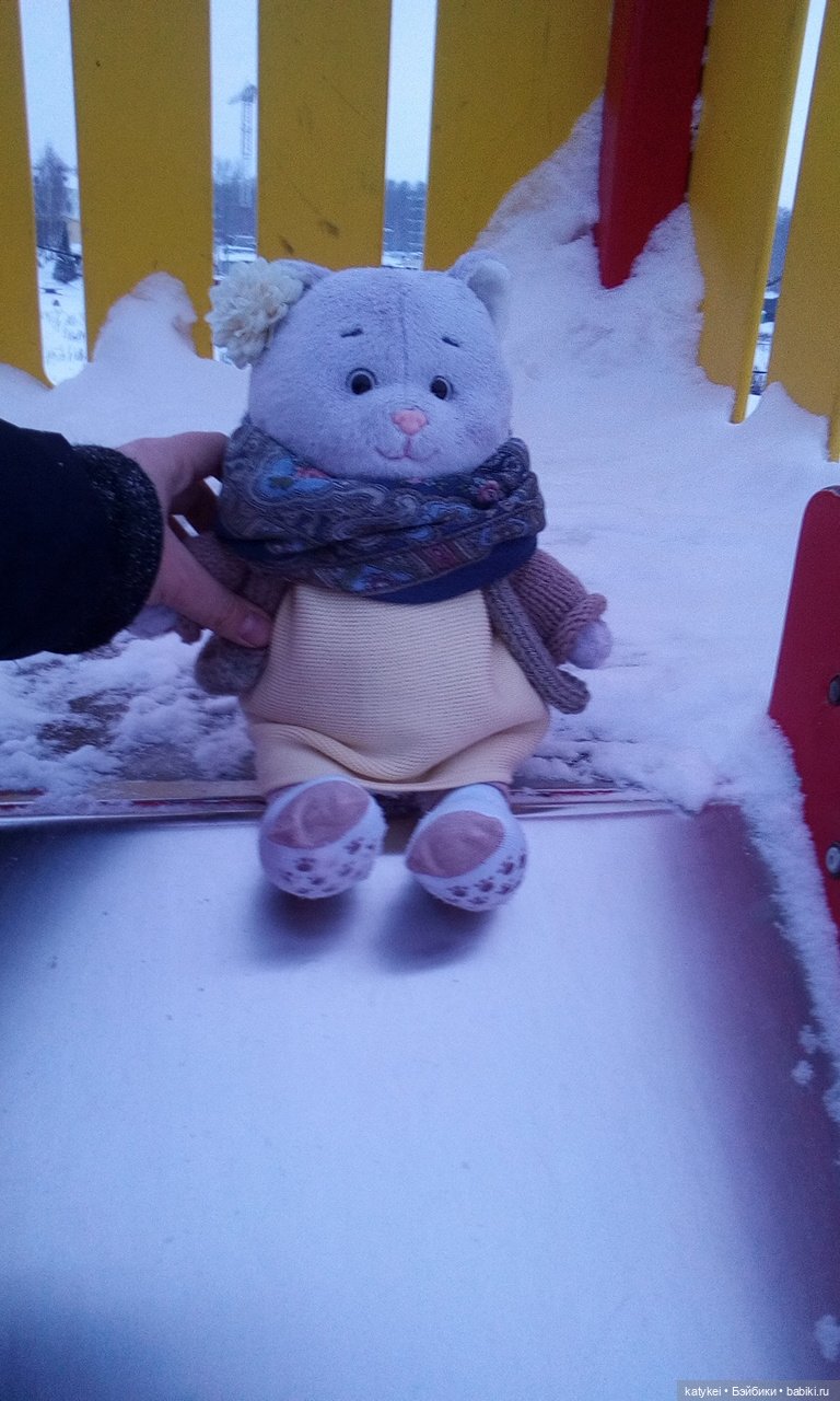 Модный платок. Носки. Вопрос