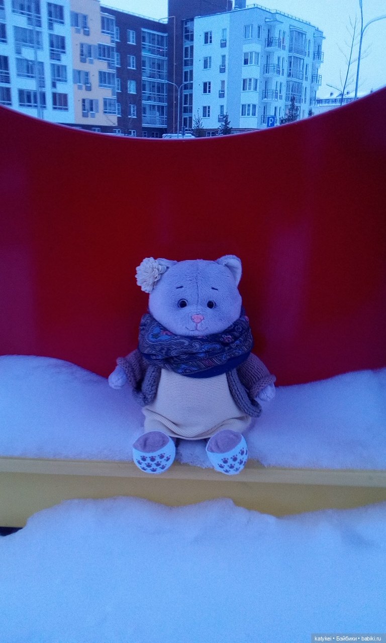 Модный платок. Носки. Вопрос