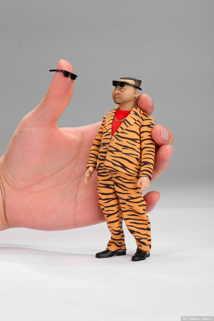 BOBTOYS：Криминальные боссы 1/12 (фото 2)