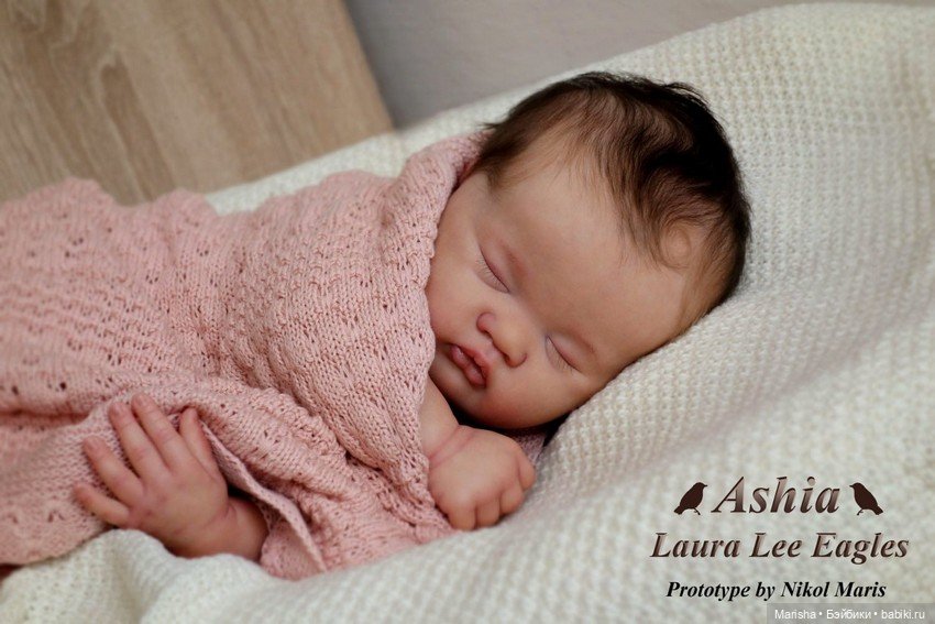 Ashia скульптора Laura Lee Eagles, автор прототипа Nikol Maris