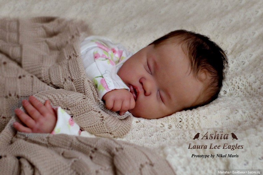 Ashia скульптора Laura Lee Eagles, автор прототипа Nikol Maris
