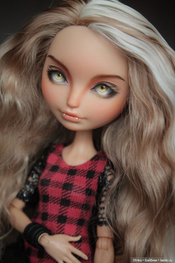 Волчица — ООАК Monster High и Ever After High: репейнт (фото 3)