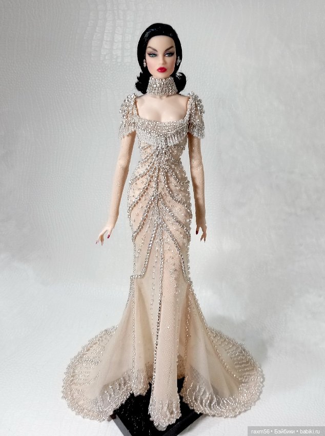 Вечернеее платье для Нового Года