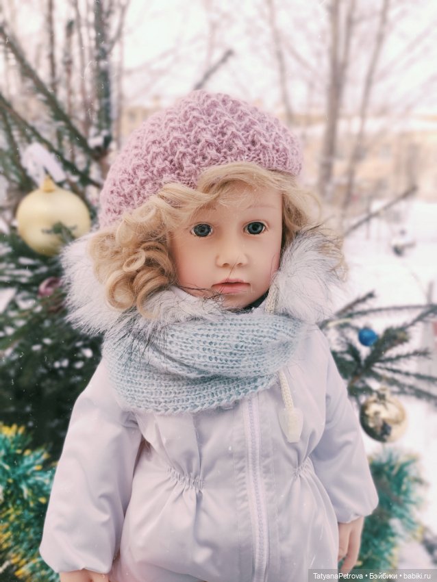 Снегурочка под ёлочкой, Aimee Gotz (фото 4)