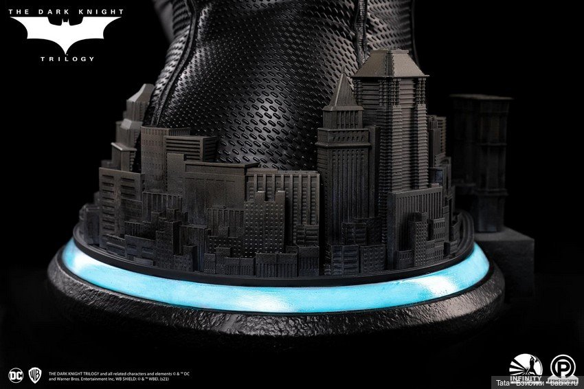 Infinity Studio - полноразмерный бюст Женщины-Кошки по мотивам трилогии Нолана (фото 10)