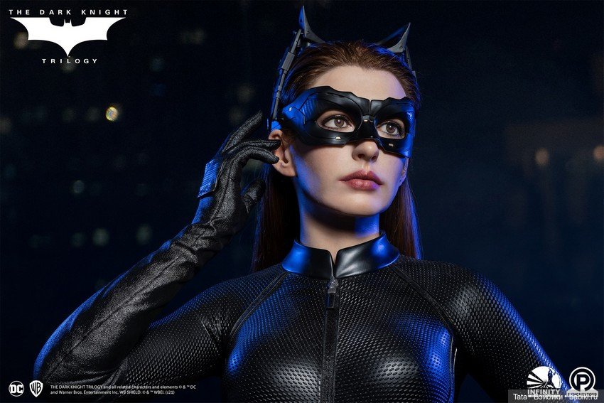 Infinity Studio - полноразмерный бюст Женщины-Кошки по мотивам трилогии Нолана (фото 3)