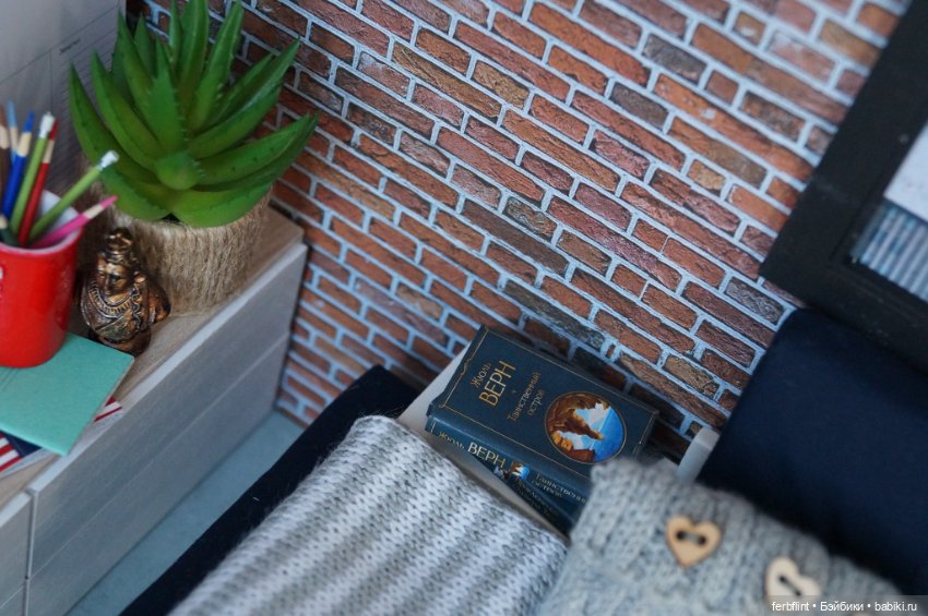 Лофт для Майло и немного Новогоднего настроения