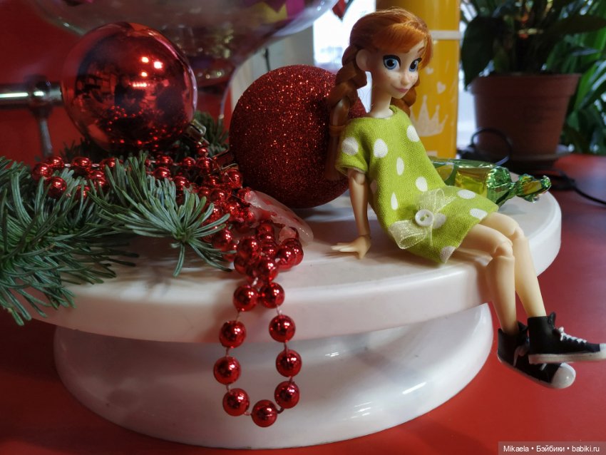 Он приближается — Новый год и Рождество: праздничные фото кукол