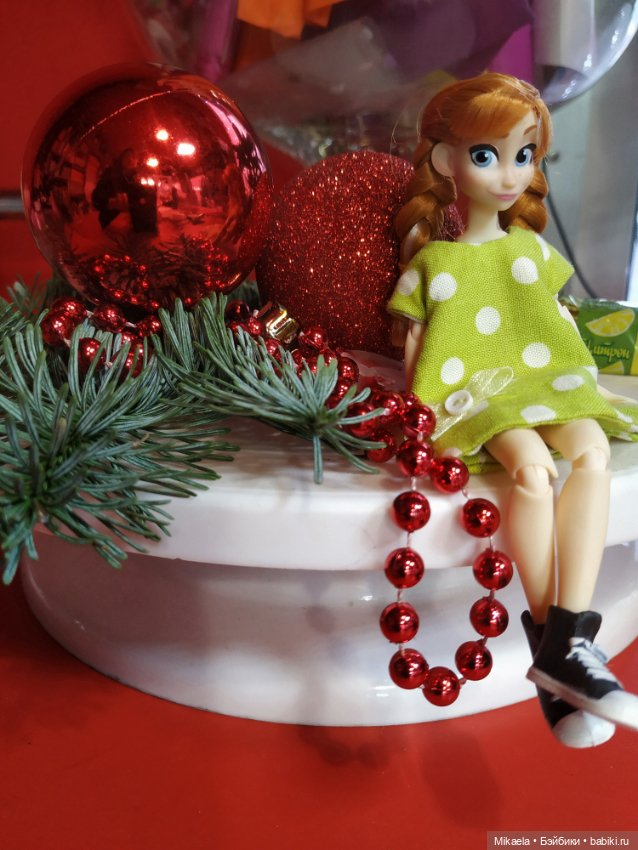 Он приближается — Новый год и Рождество: праздничные фото кукол