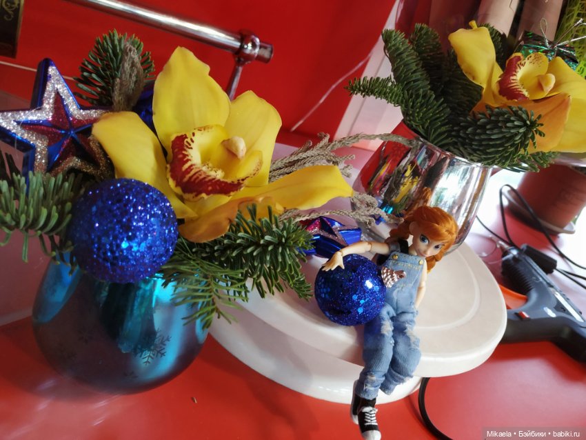Он приближается — Новый год и Рождество: праздничные фото кукол (фото 3)