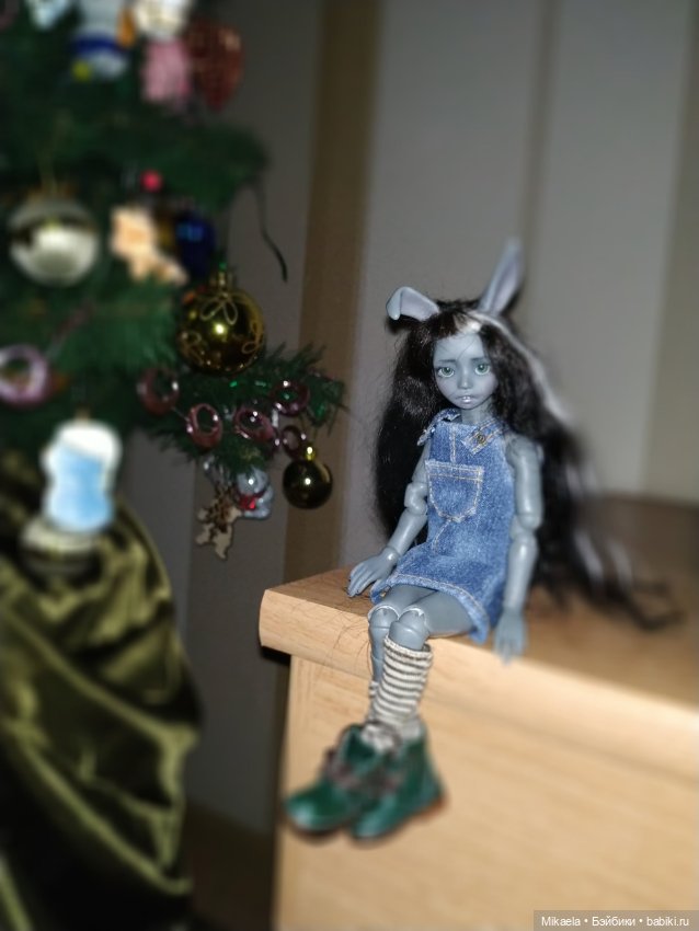 Он приближается — Новый год и Рождество: праздничные фото кукол (фото 9)