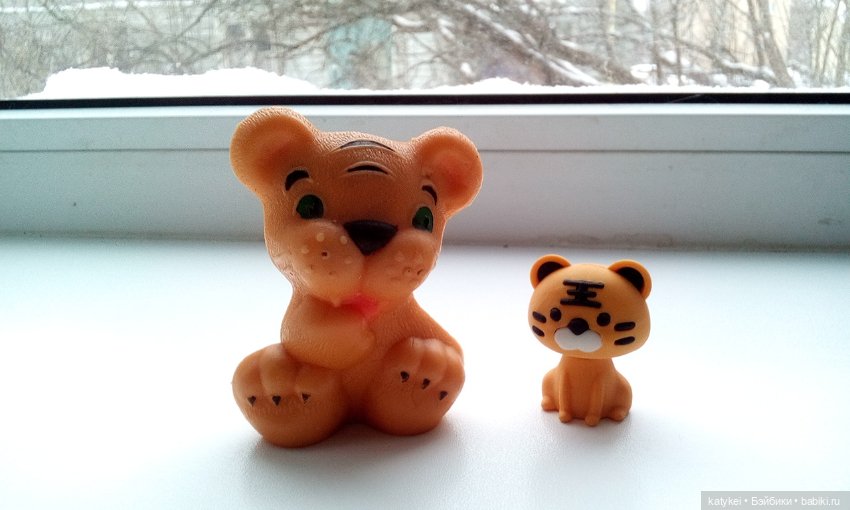 Дезил поздравляет всех с Новым годом