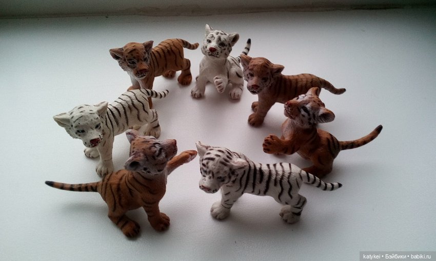 Дезил поздравляет всех с Новым годом