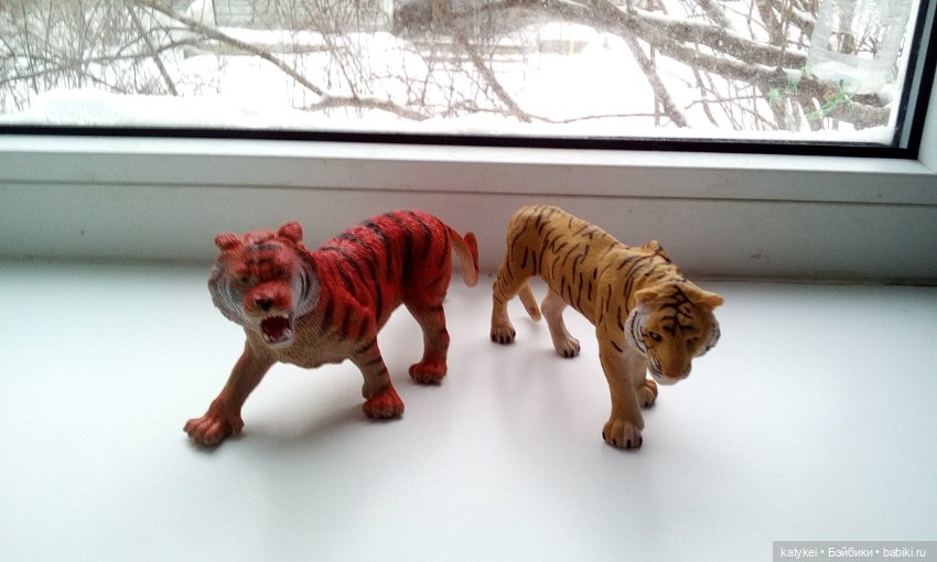 Дезил поздравляет всех с Новым годом